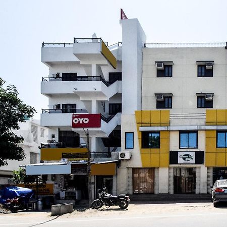 Collection O Royal Icon Hotel Udaipur Luaran gambar