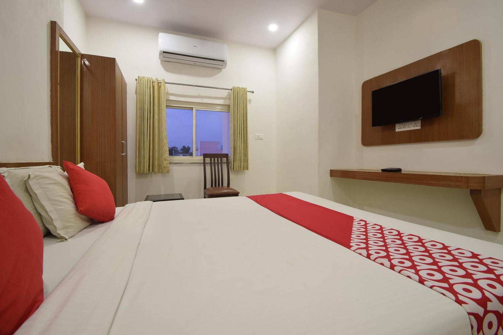 Collection O Royal Icon Hotel Udaipur Luaran gambar