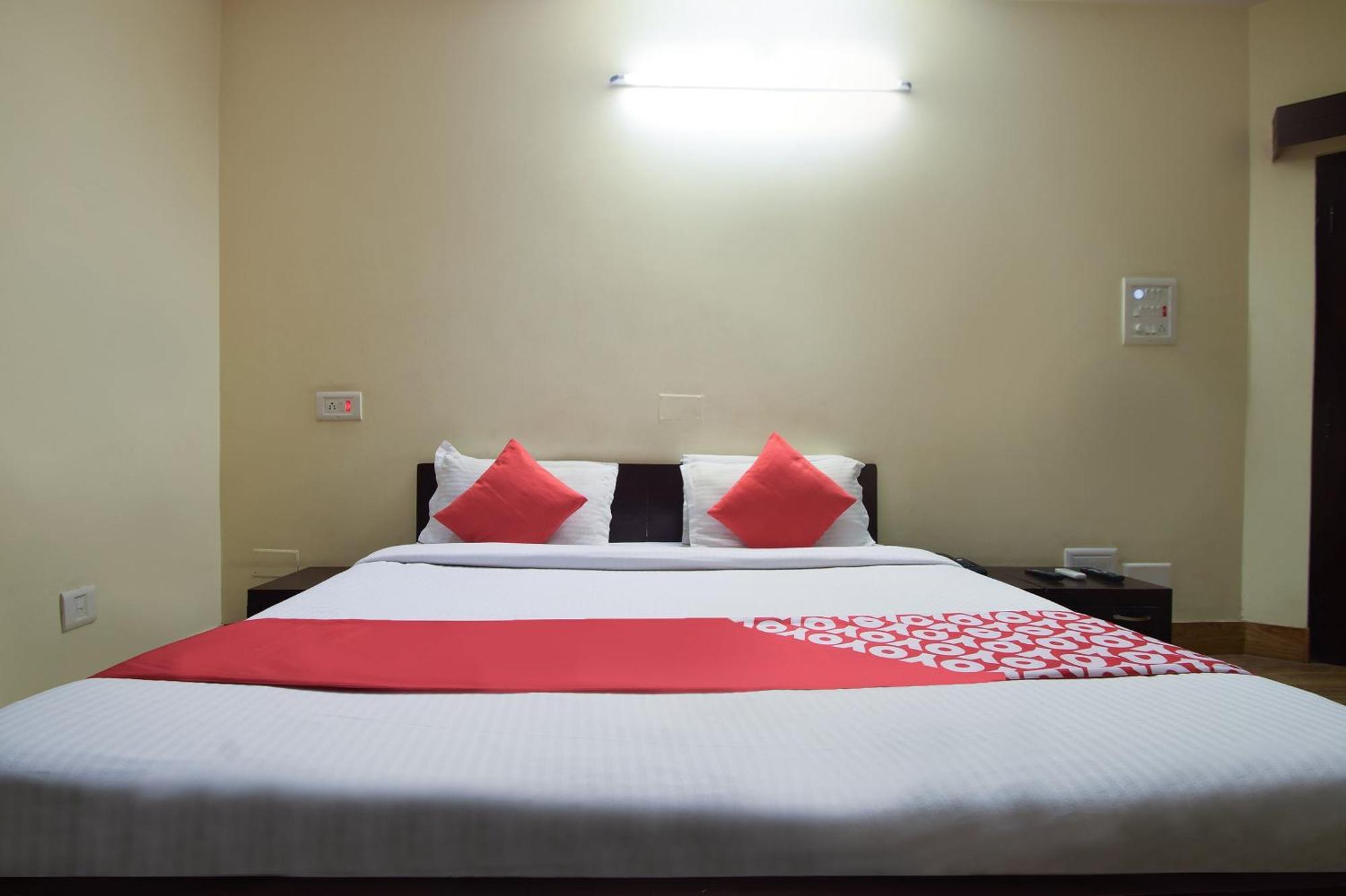 Collection O Royal Icon Hotel Udaipur Luaran gambar