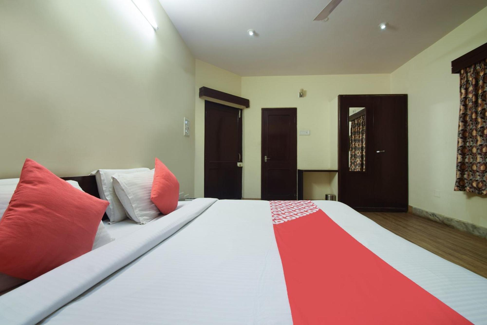Collection O Royal Icon Hotel Udaipur Luaran gambar