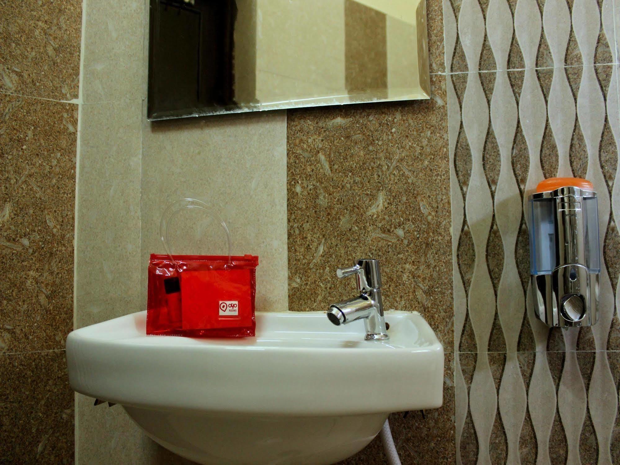 Collection O Royal Icon Hotel Udaipur Luaran gambar