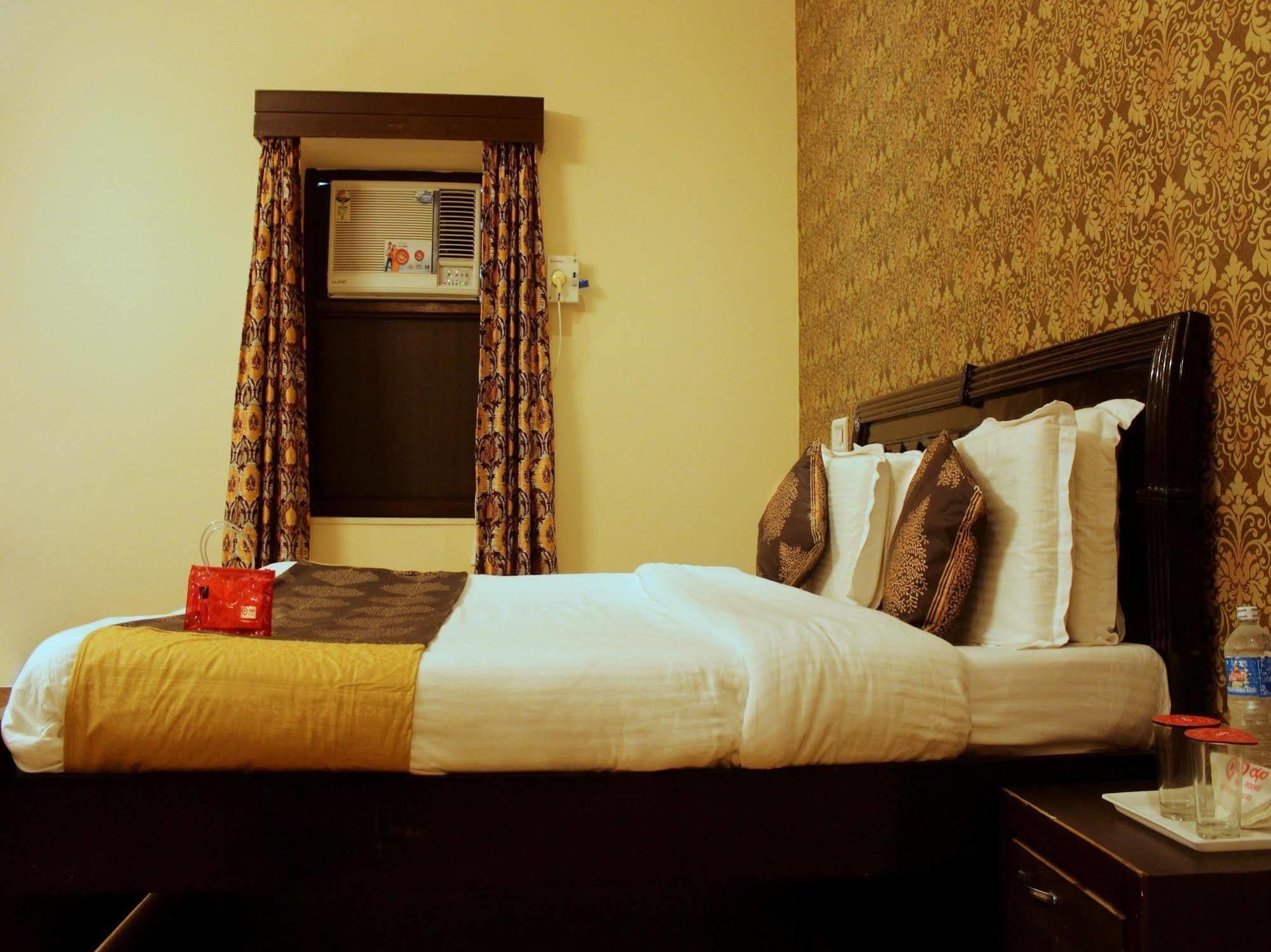 Collection O Royal Icon Hotel Udaipur Luaran gambar