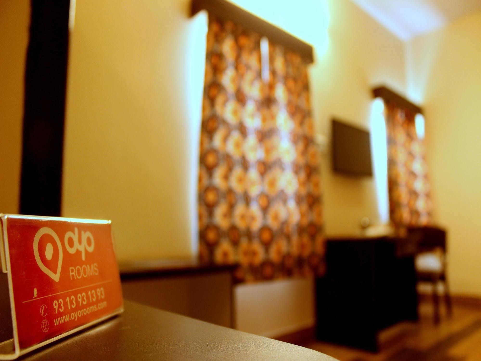 Collection O Royal Icon Hotel Udaipur Luaran gambar